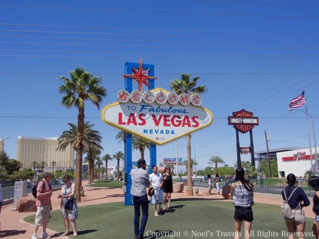 Welcome to Fabulous Las Vegas サイン